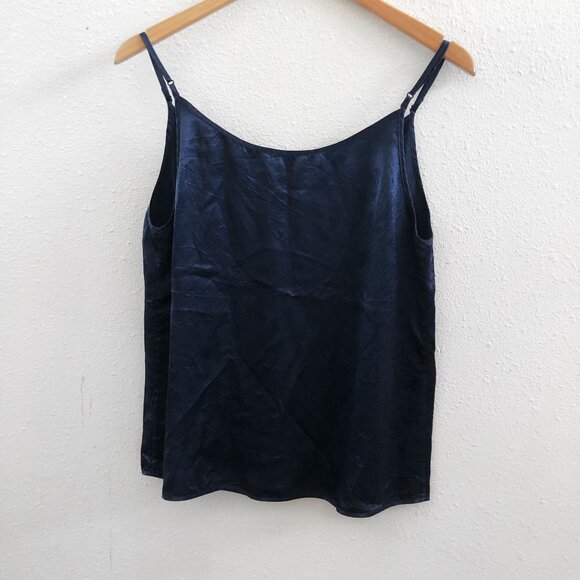 BABATON By Aritzia Everly V- Neck Camisole Size Medium - Picture 2 of 8